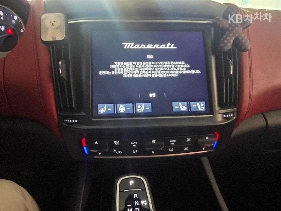 마세라티 르반떼2.0 AWD GT - 15