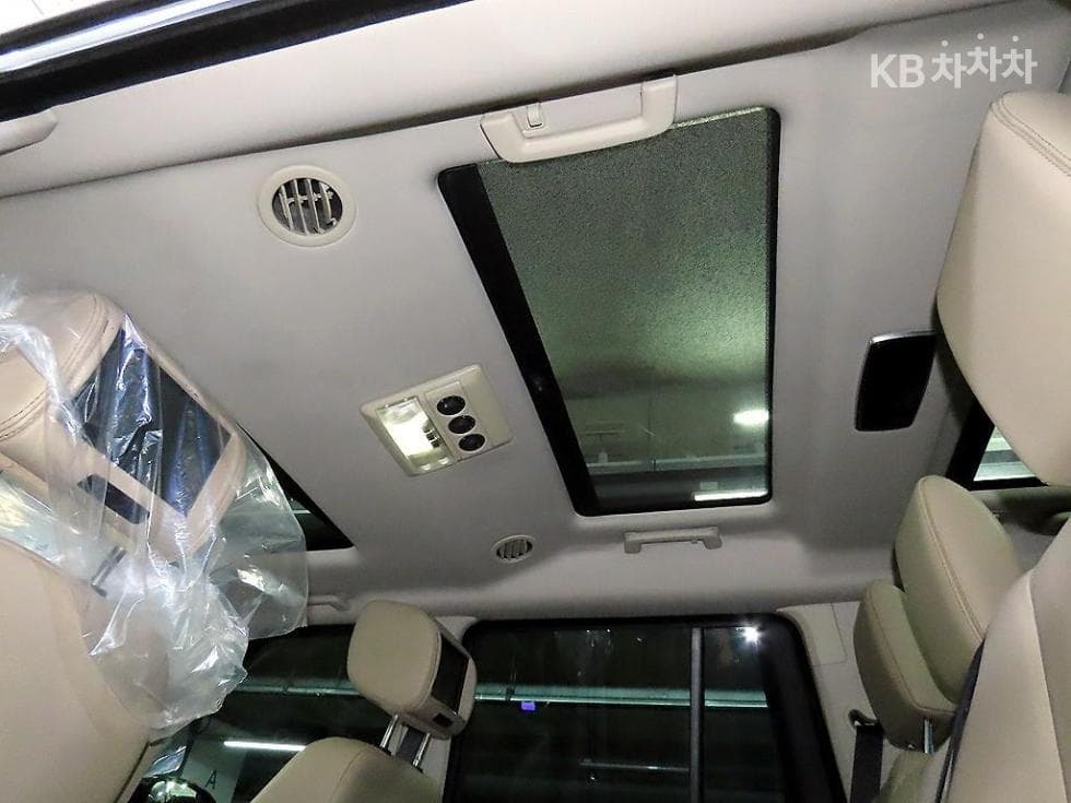 Land Rover 디스커버리43.0 SDV6 HSE Стандартен - 16