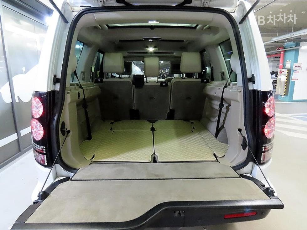 Land Rover 디스커버리43.0 SDV6 HSE Стандартен - 17