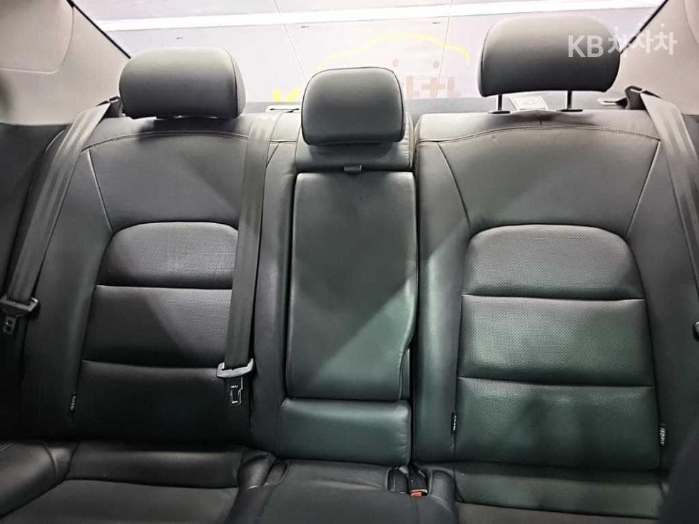 Киа K3 쿱1.6 Престиж - 12