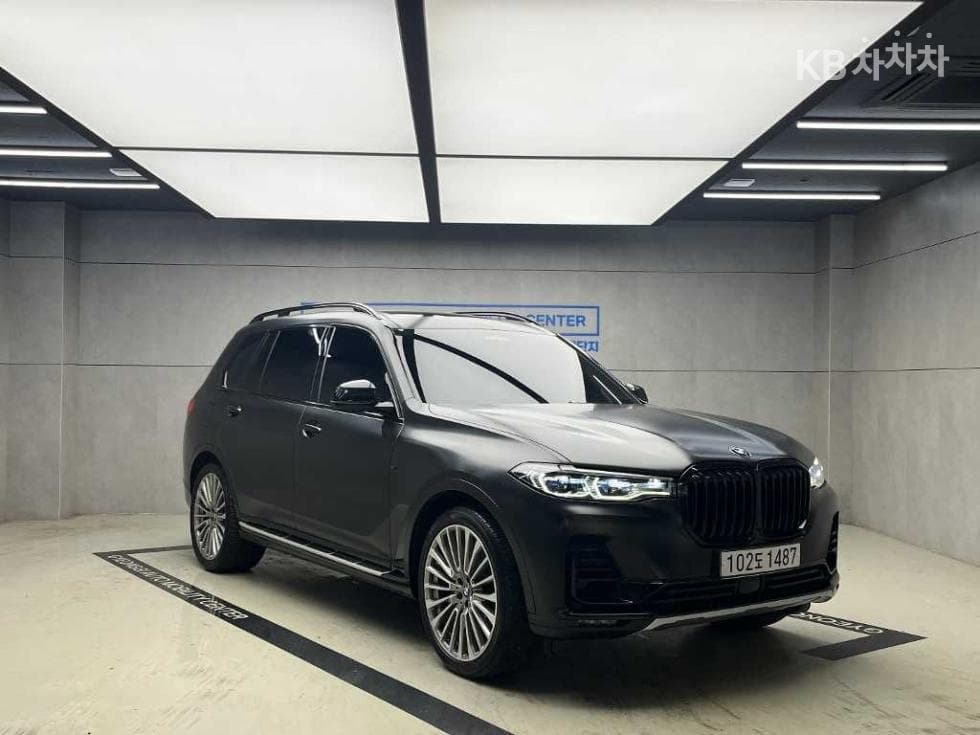BMW X7(G07) xDrive 30d M 스포츠 - Image 1