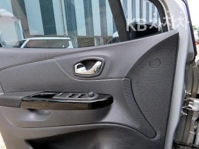 Renault Korea QM3RE - 11