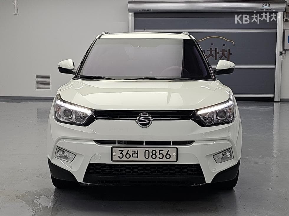 KG Mobility TivoliGasoline LX High-end Type - 2