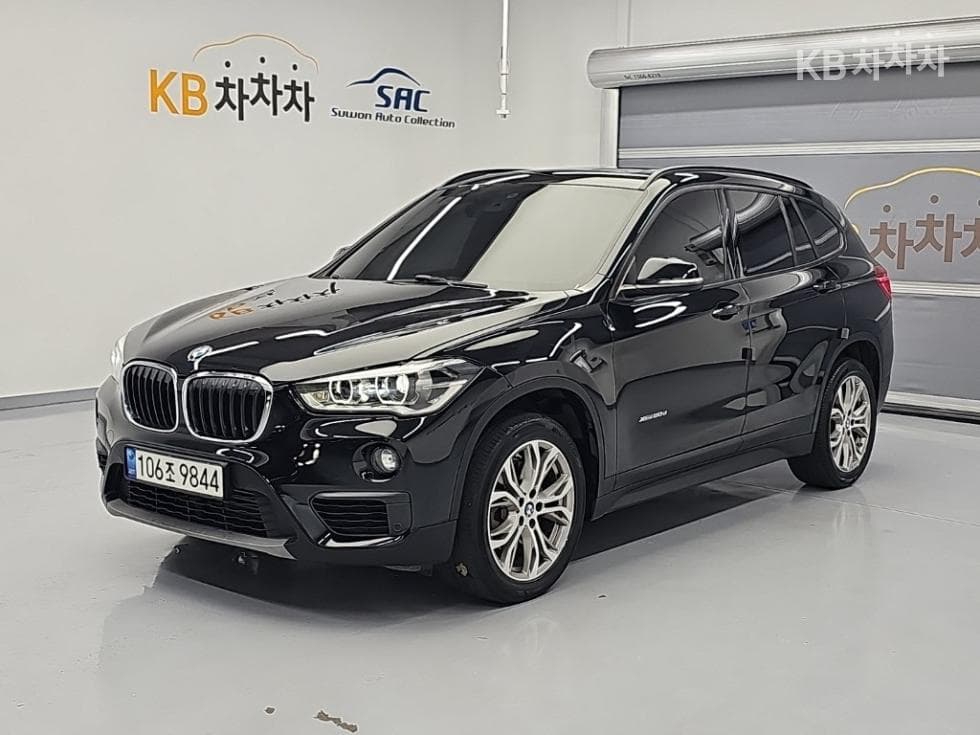 BMW X1 (F48) xDrive 20d Joy - Image 1