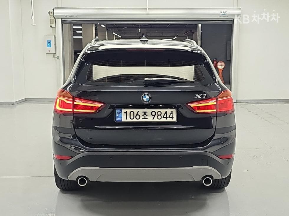 BMW X1 (F48)xDrive 20d Joy - 3