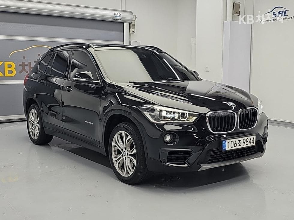 BMW X1 (F48)xDrive 20d Joy - 4