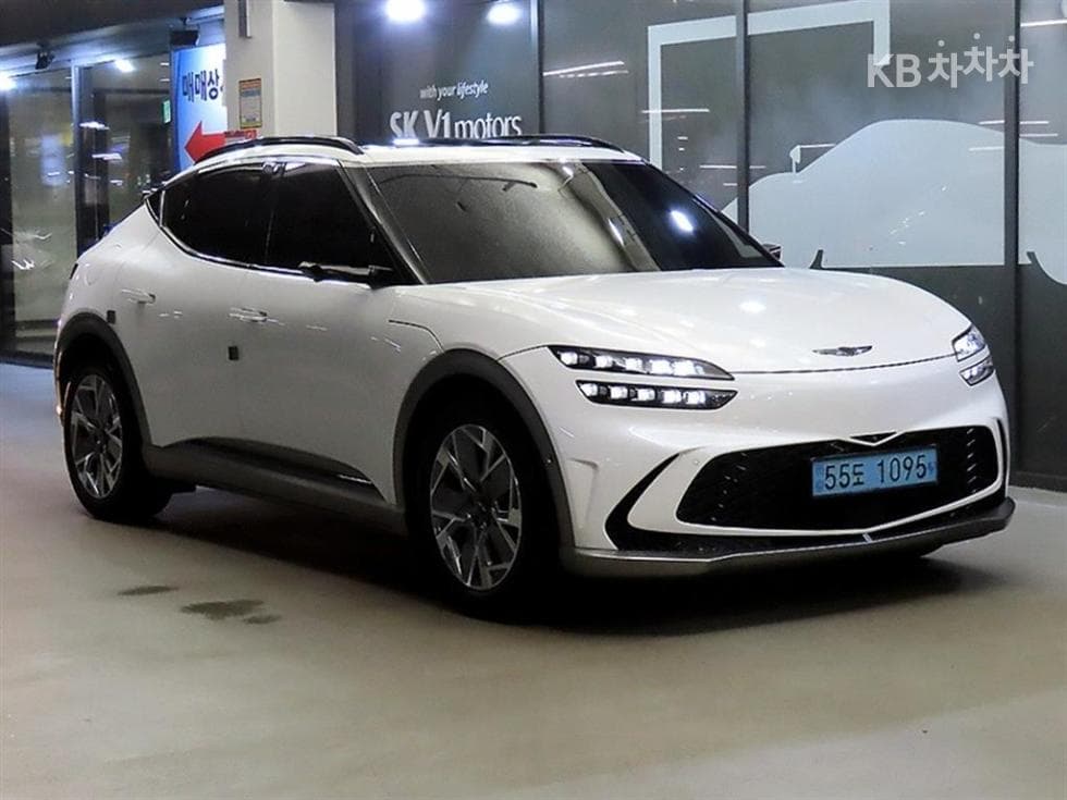 Genesis GV60 Standard 2WD Standard - Image 1