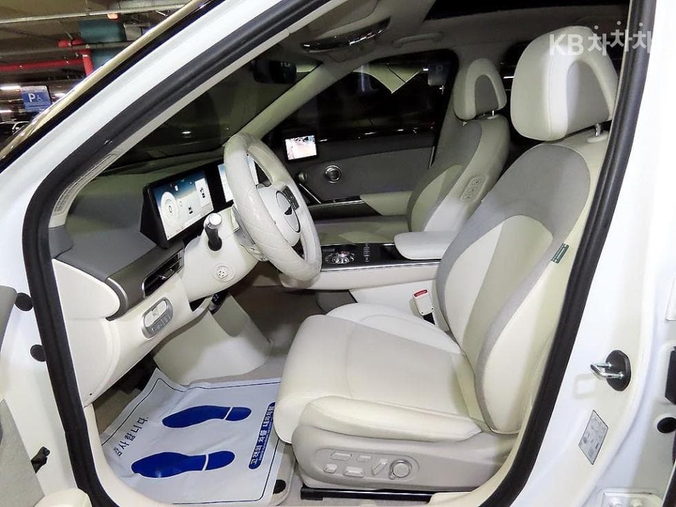 Genesis GV60Standard 2WD Standard - 6