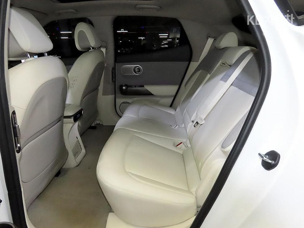 Genesis GV60Standard 2WD Standard - 7