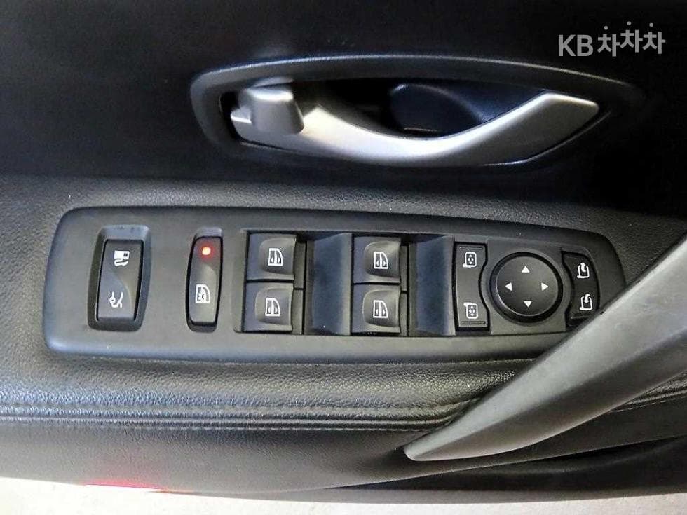 Renault Korea ALL New SM7 노바2.0 LPe Disabled-accessible - 13