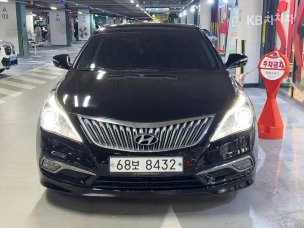 Hyundai Grandeur (Azera)HG HG240 Modern - Image 1