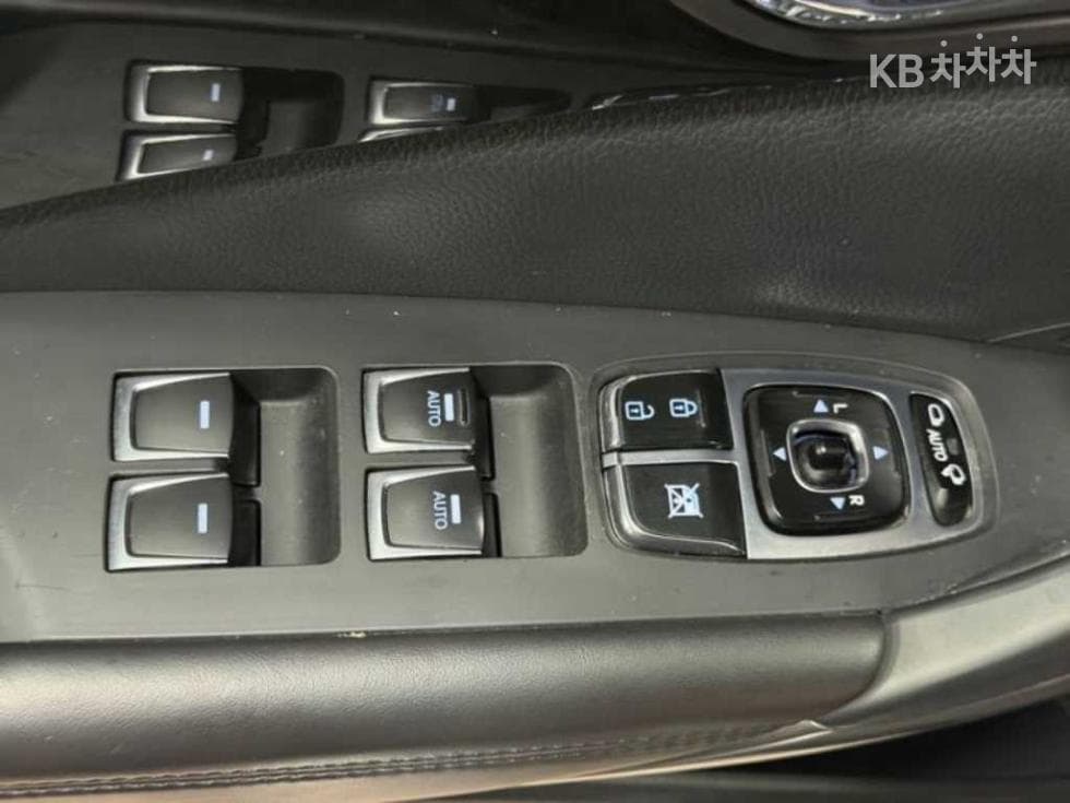 Hyundai Grandeur (Azera)HGHG240 Modern - 14