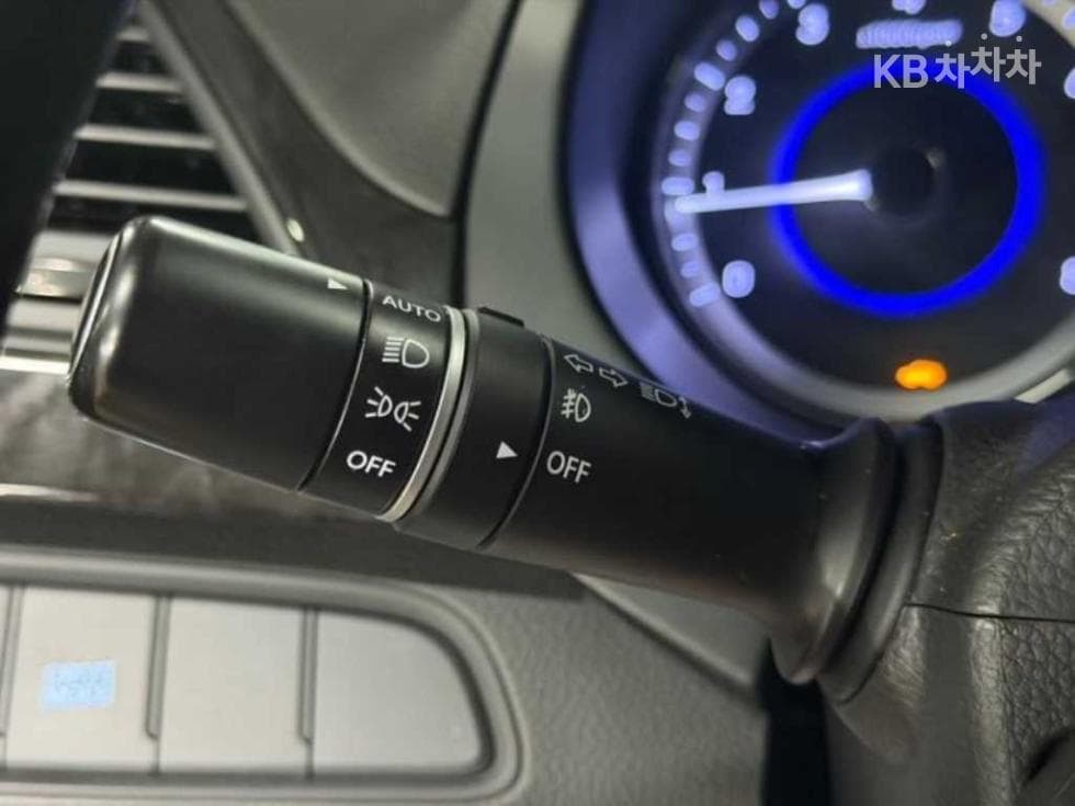 Hyundai Grandeur (Azera)HGHG240 Modern - 17