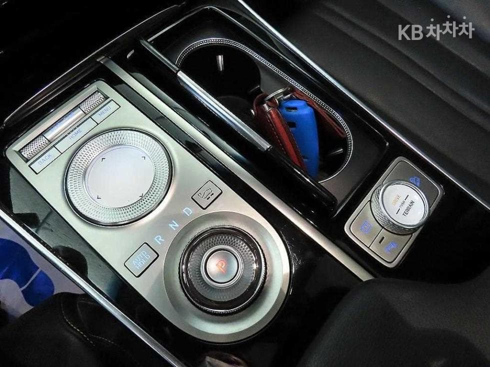 Genesis GV803.5 Turbo Gasoline AWD - 12