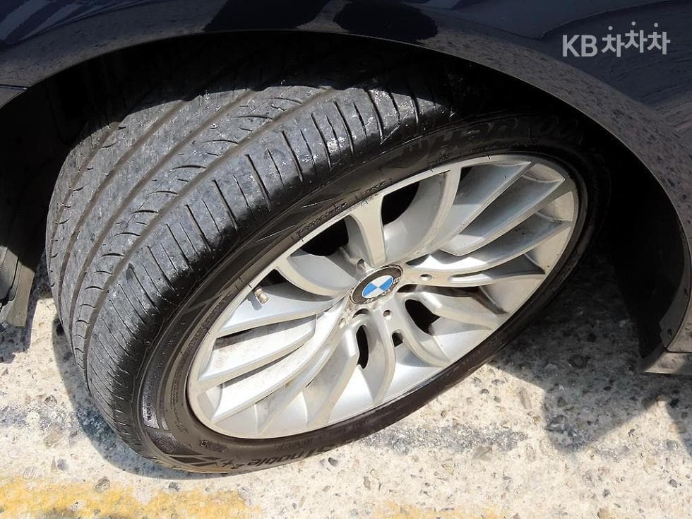 BMW New5 Series520d xDrive F10 - 20