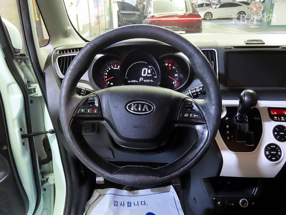 Kia Ray (van)1.0 Gasoline Prestige - 8