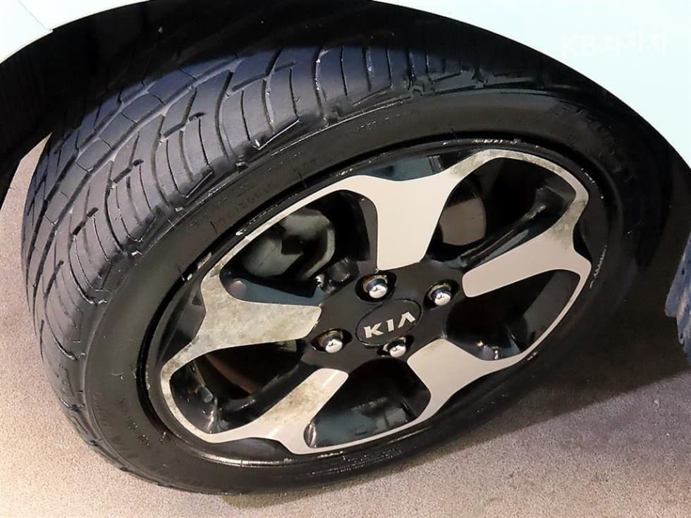Kia Ray (van)1.0 Gasoline Prestige - 20