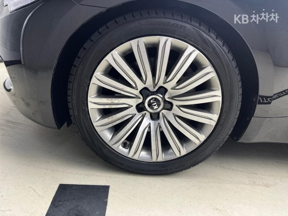 Kia K93.8 GDI VIP - 16