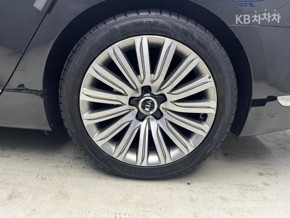 Kia K93.8 GDI VIP - 17