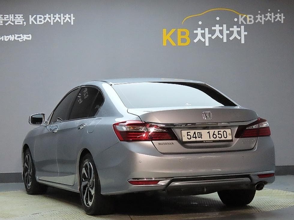 혼다 어코드2.4 Sedan EX CVT - 4