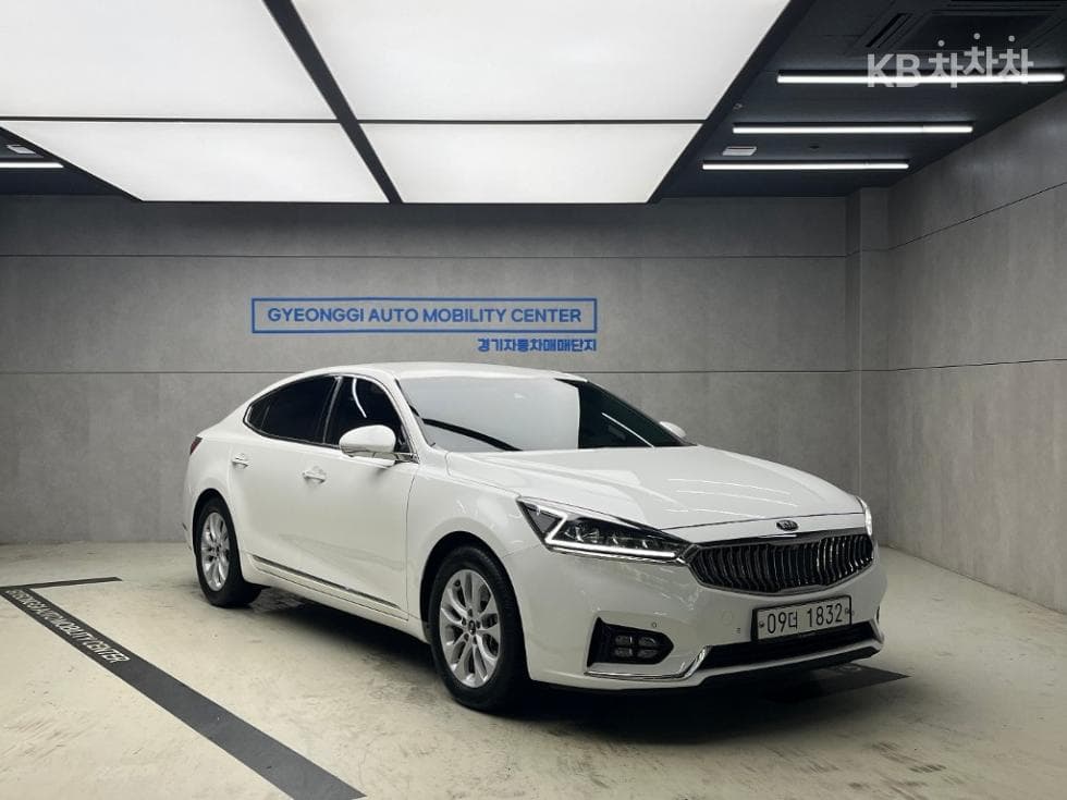 Kia All New K7 3.3 GDI Noblesse Special (special feature/edition) - Image 1