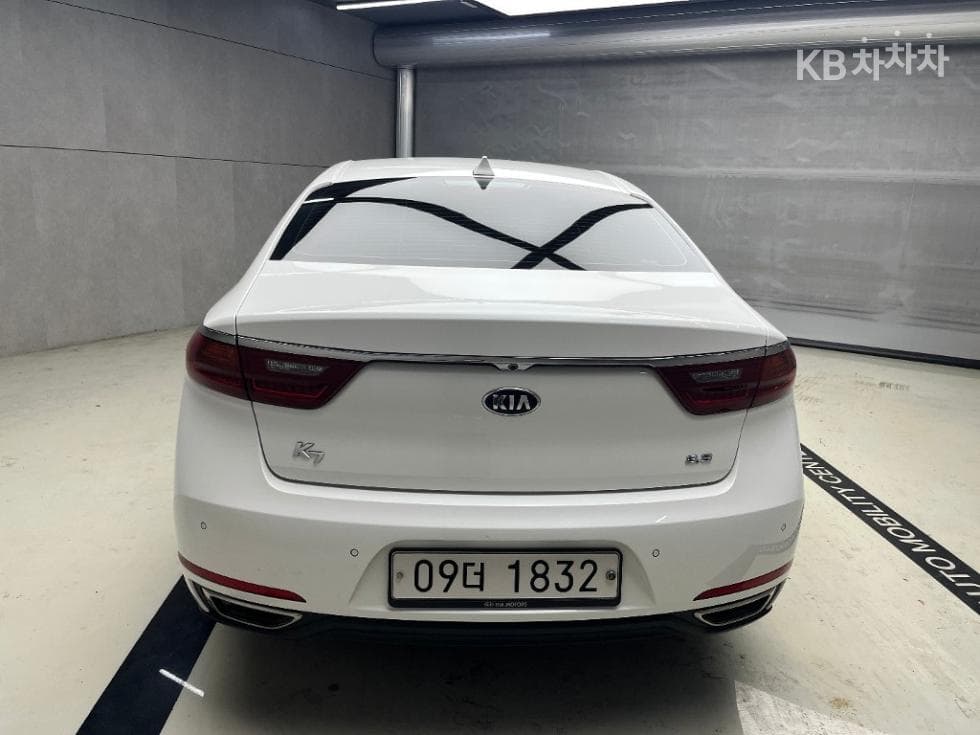 Kia All New K73.3 GDI Noblesse Special (special feature/edition) - 3