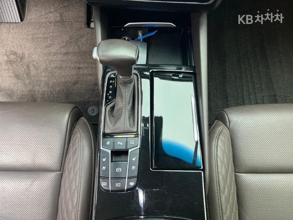 Kia All New K73.3 GDI Noblesse Special (special feature/edition) - 10