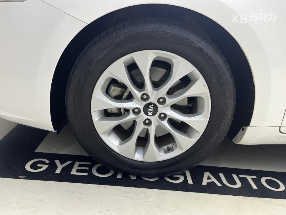Kia All New K73.3 GDI Noblesse Special (special feature/edition) - 16