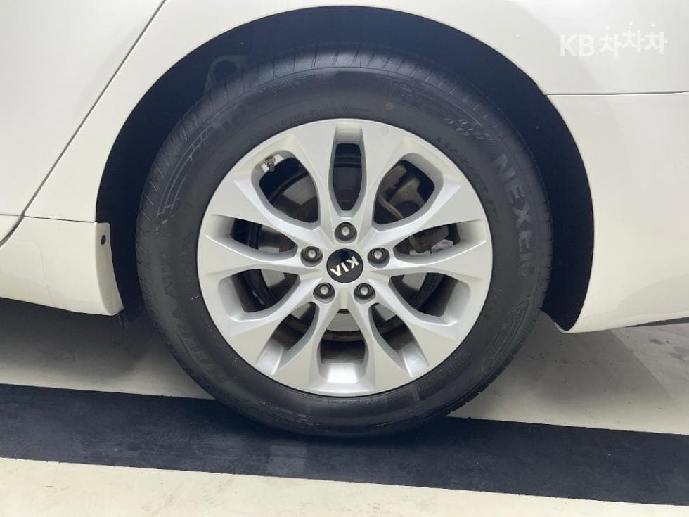 Kia All New K73.3 GDI Noblesse Special (special feature/edition) - 17