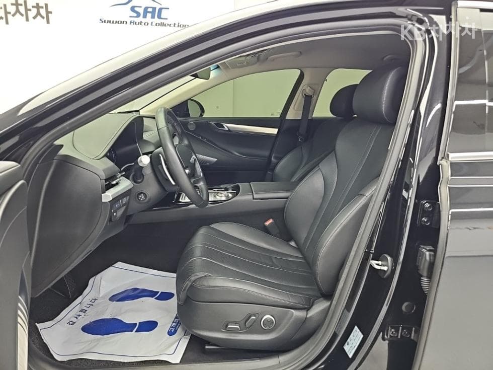 Genesis ELECTRIFIED G80EV Standard - 11