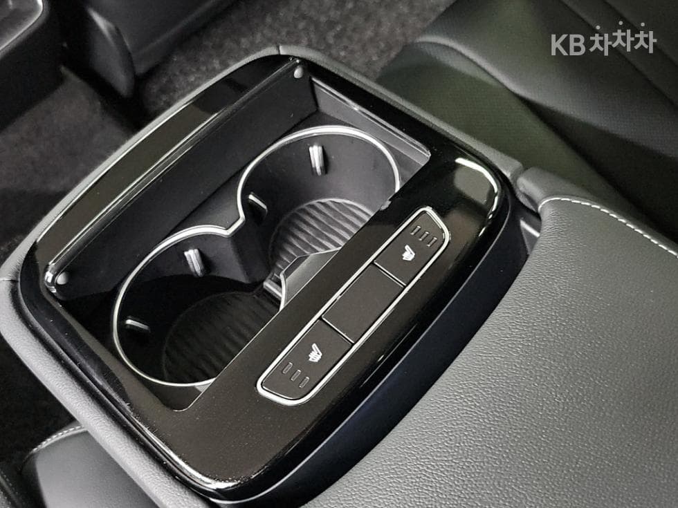 Genesis ELECTRIFIED G80EV Standard - 14