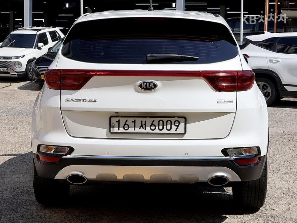 Киа Sportage 더 볼드2.0 Дизел 2WD Лукс - 3