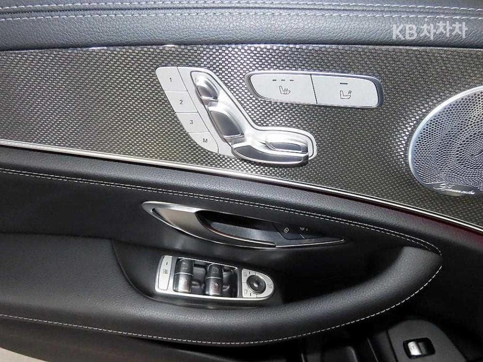Mercedes-Benz E-Class (W213)E350 4MATIC AMG Line - 14