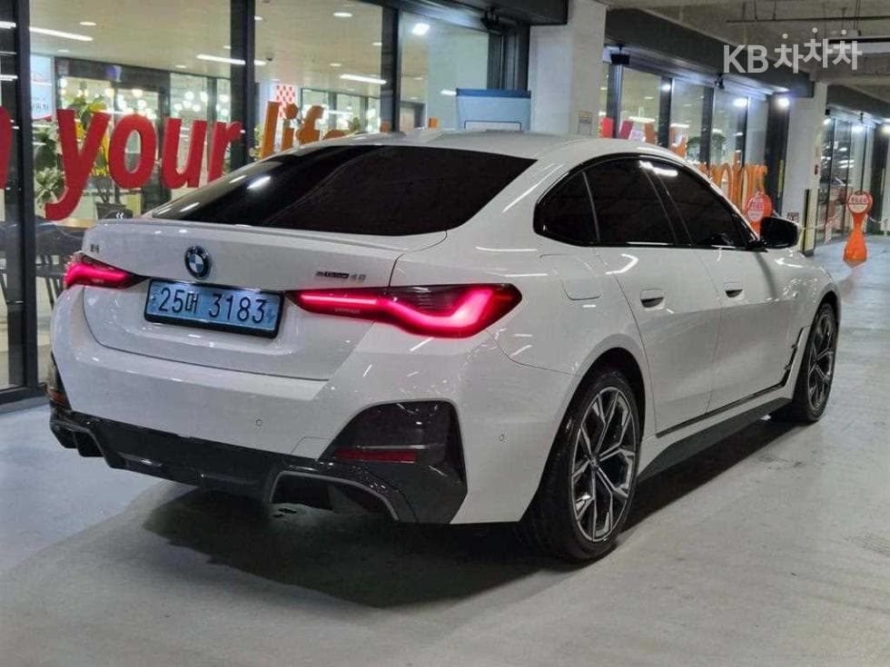 BMW i4eDrive40 M Sport Pro - 4