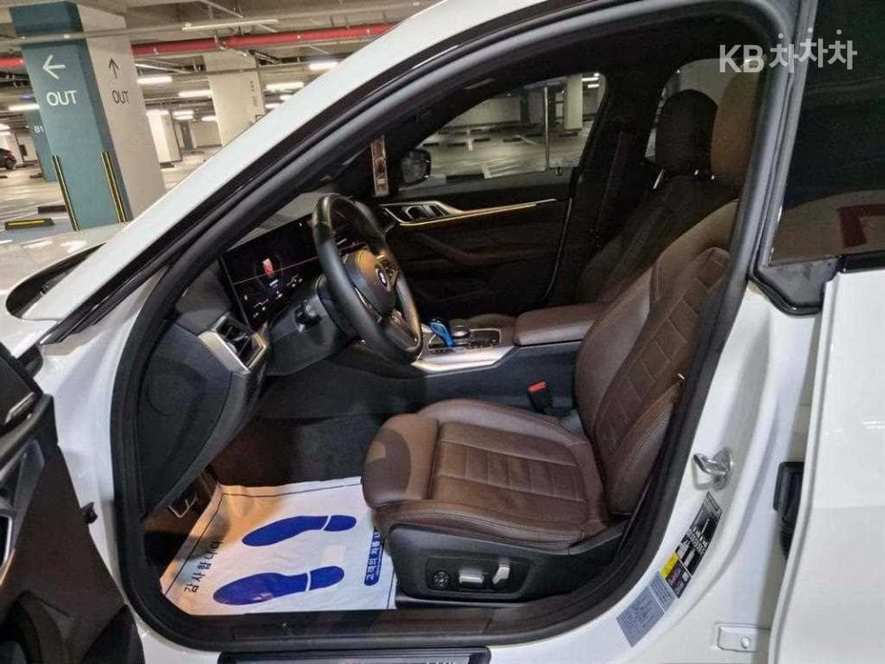 BMW i4eDrive40 M Sport Pro - 6
