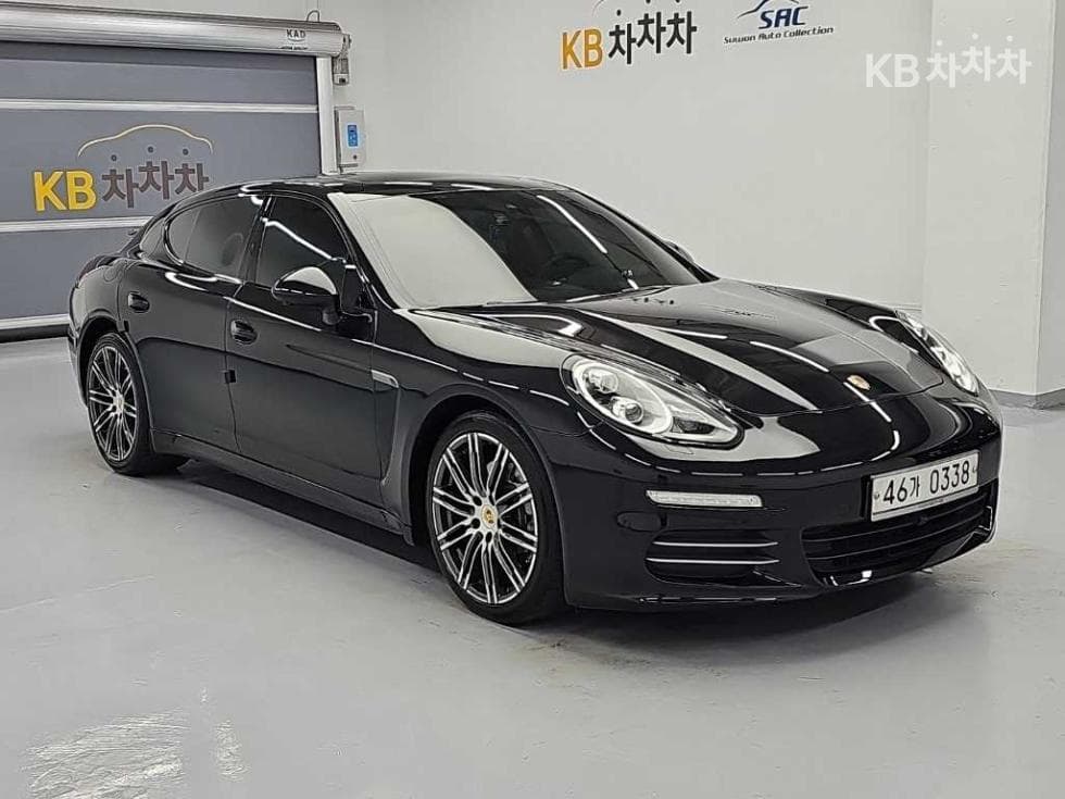 Porsche 파나메라3.6 AWD 970 - 4