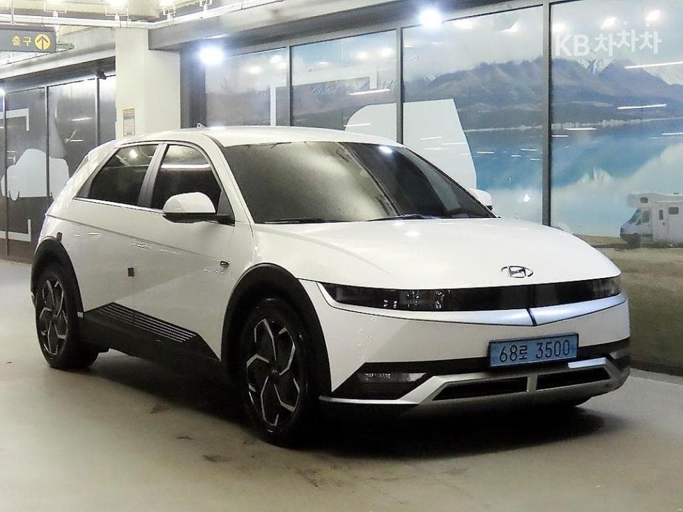 Hyundai IONIQ 5 영업용 2WD Standard - Image 1