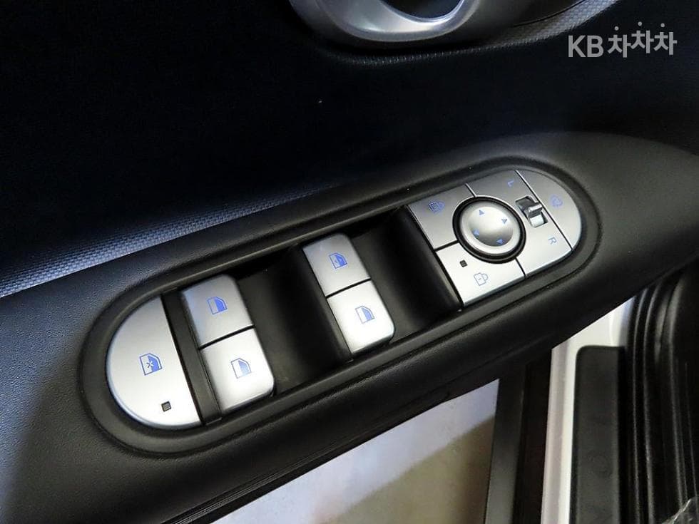 Hyundai IONIQ 5영업용 2WD Standard - 14
