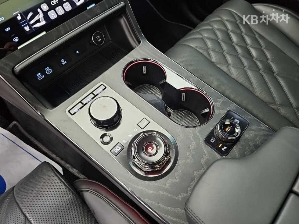 Genesis GV803.5 Turbo Gasoline AWD - 8