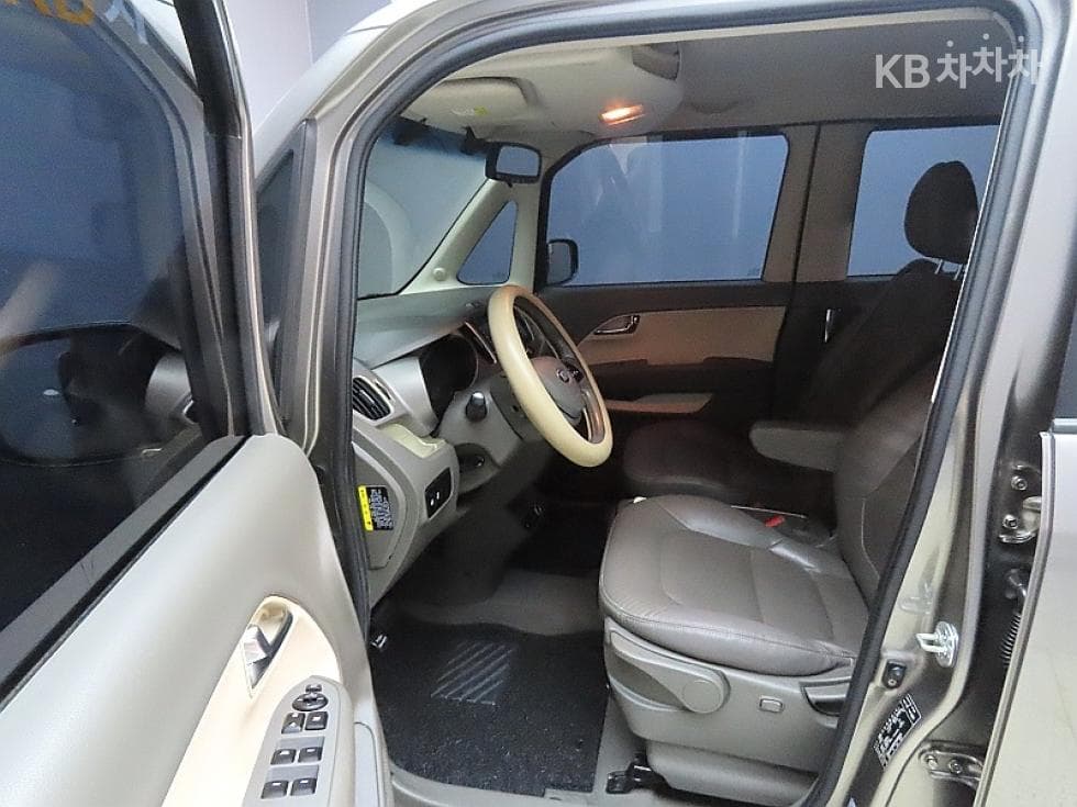 Kia Ray (van)1.0 Gasoline Prestige - 10