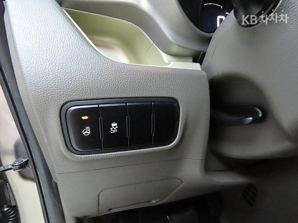 Kia Ray (van)1.0 Gasoline Prestige - 13