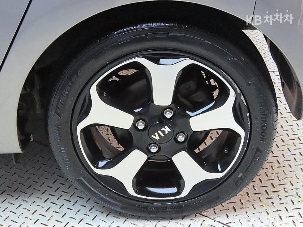 Kia Ray (van)1.0 Gasoline Prestige - 20