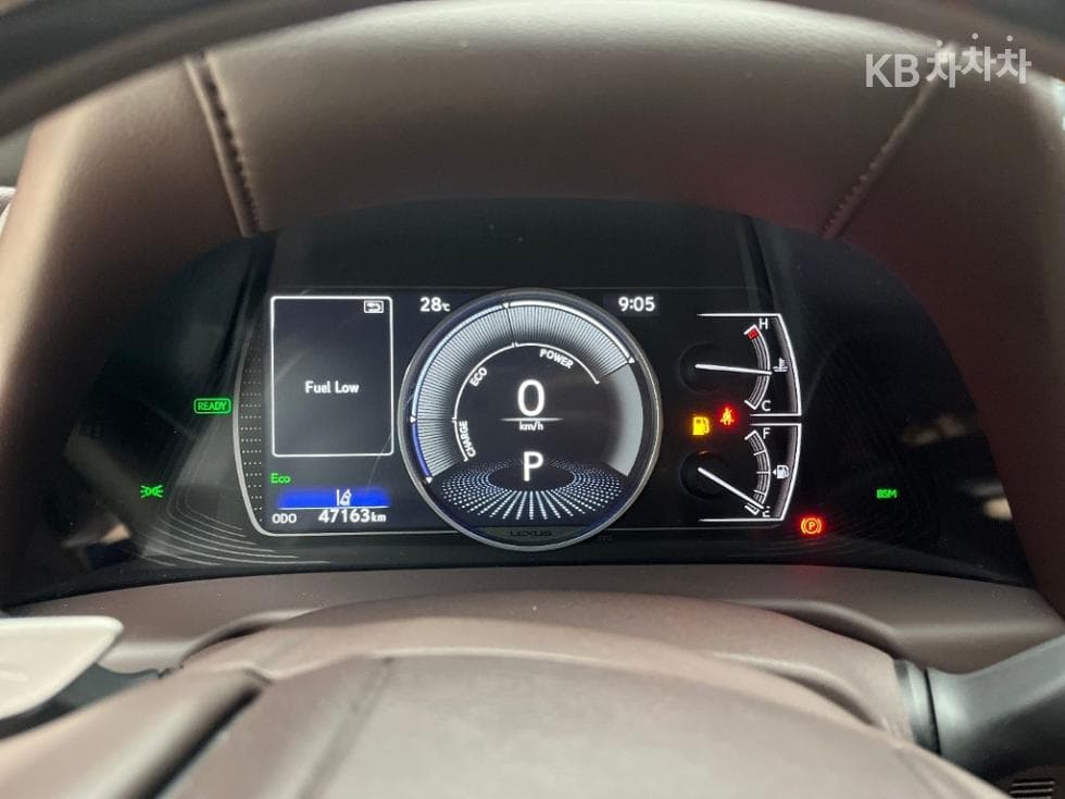 Lexus New 제너Ray (van)션 ES300h Executive - 8