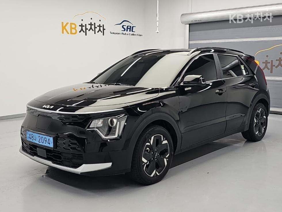 Kia The All New Niro EV Air Standard - Image 1
