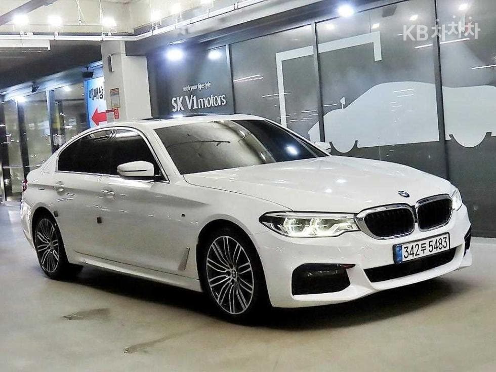 BMW 올New5 Series (G30) 530i M Sport Plus - Image 1