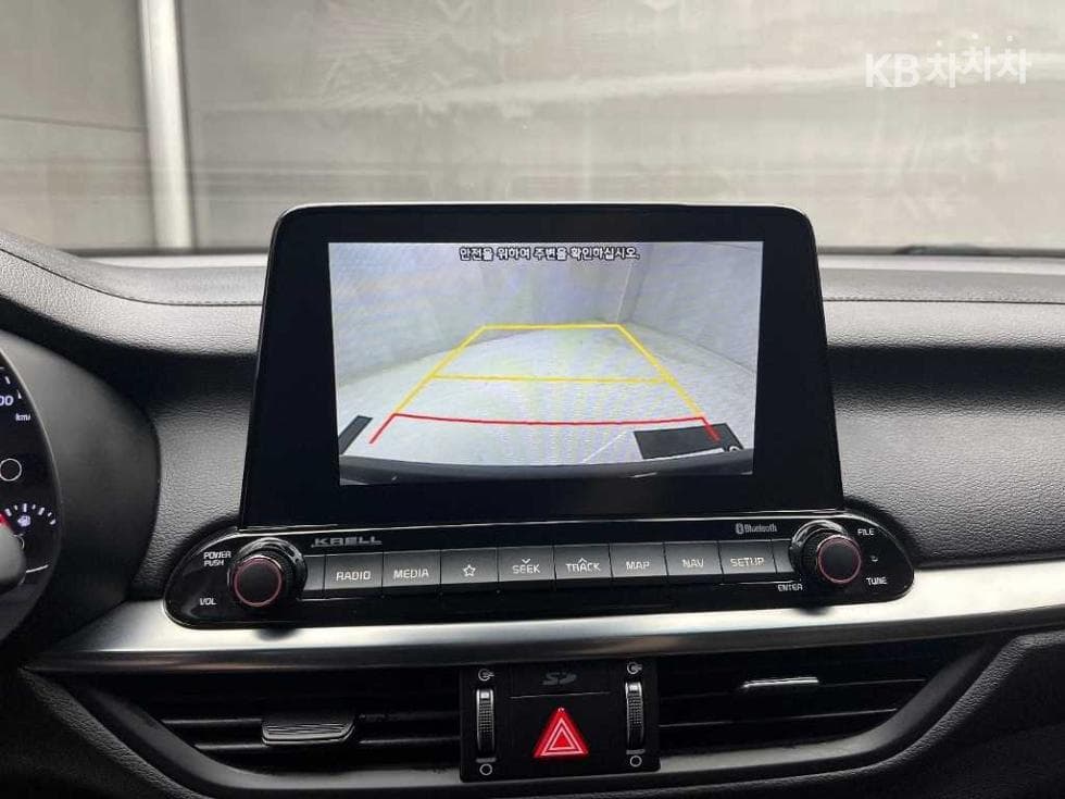 Kia All New K31.6 Gasoline Noblesse - 14