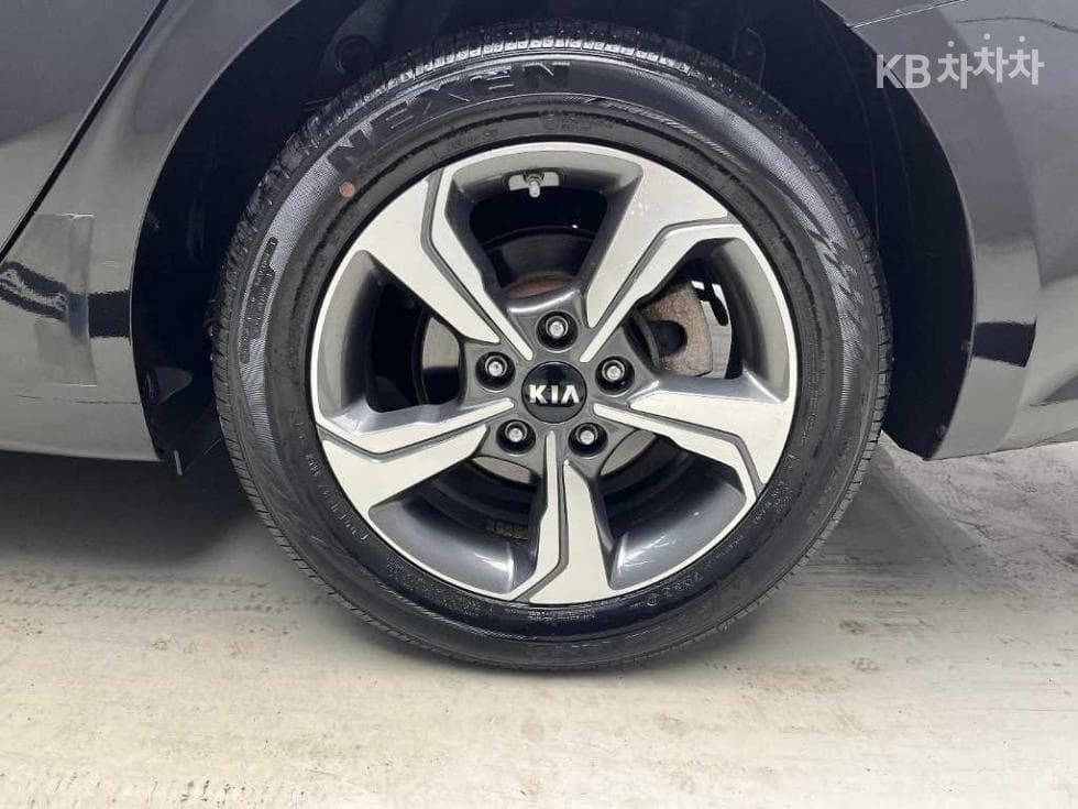 Kia All New K31.6 Gasoline Noblesse - 17