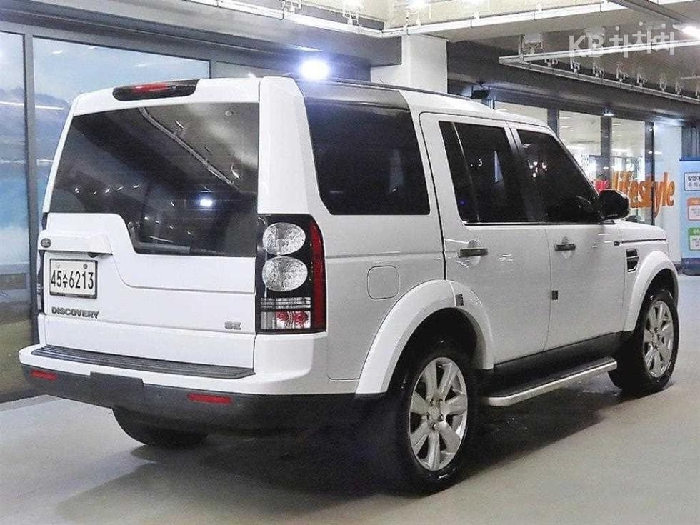 Land Rover 디스커버리43.0 SDV6 SE - 4