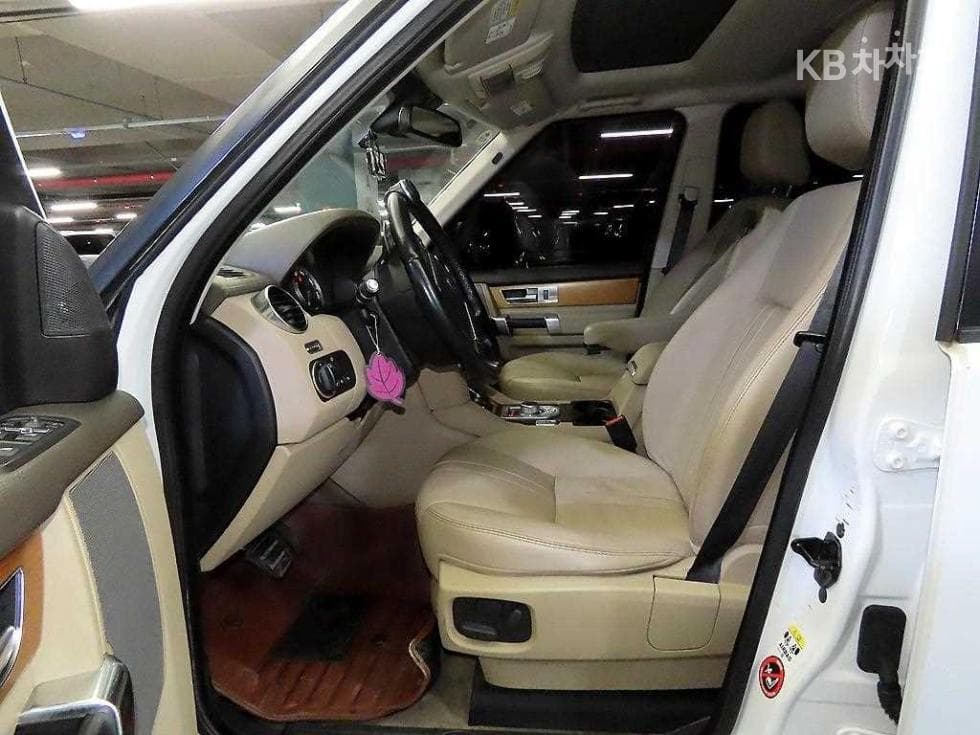Land Rover 디스커버리43.0 SDV6 SE - 6