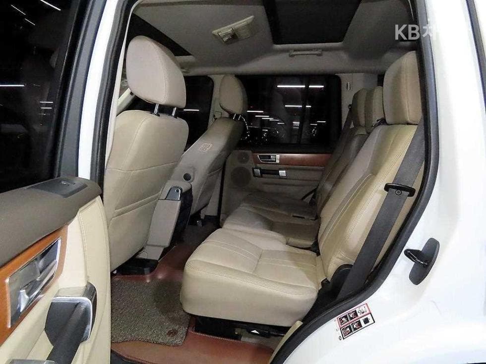 Land Rover 디스커버리43.0 SDV6 SE - 7